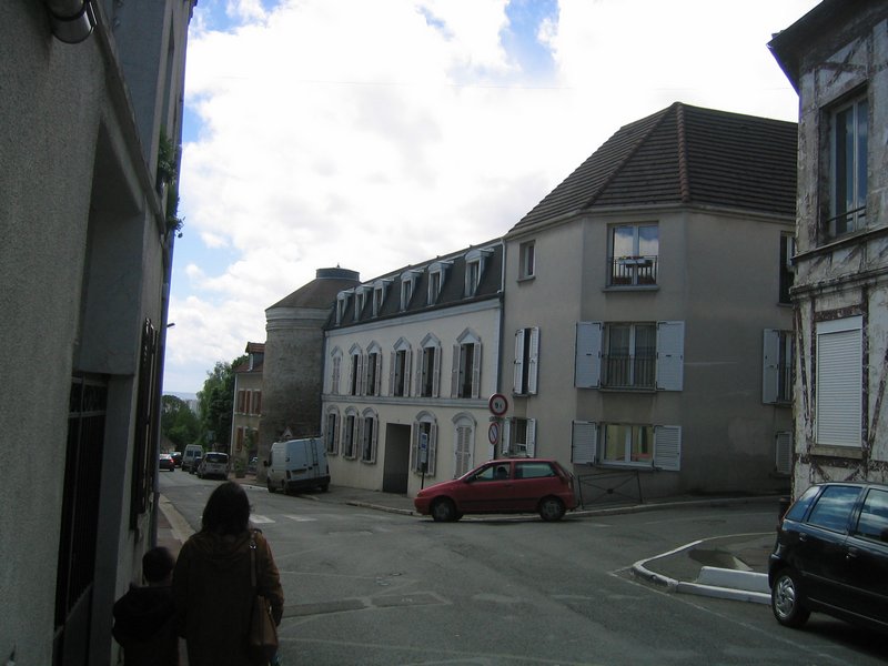 Image 10 of 33  -  77 kB