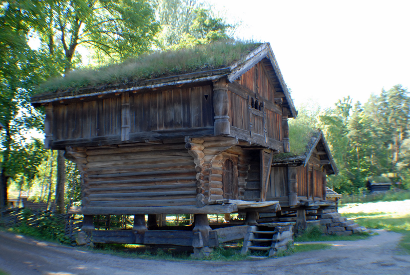 Image 14 of 93  -  455 kB