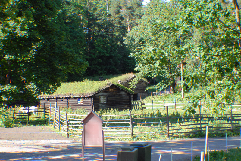 Image 35 of 93  -  660 kB