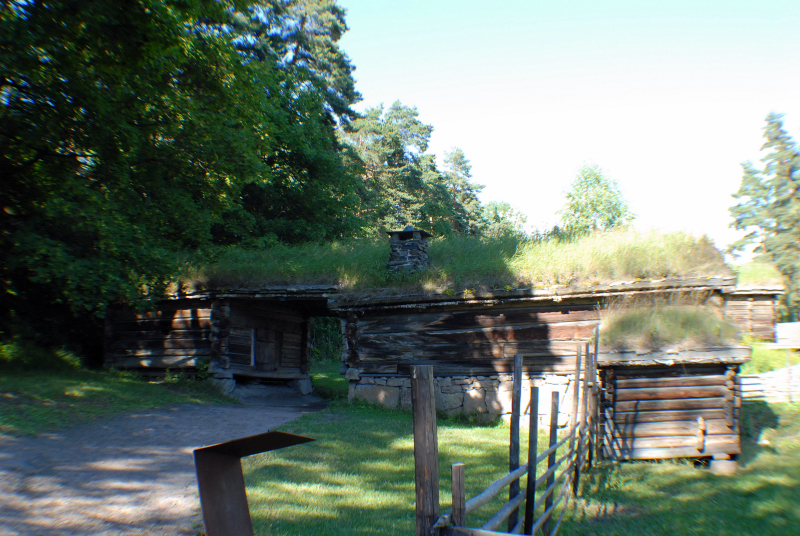 Image 36 of 93  -  437 kB