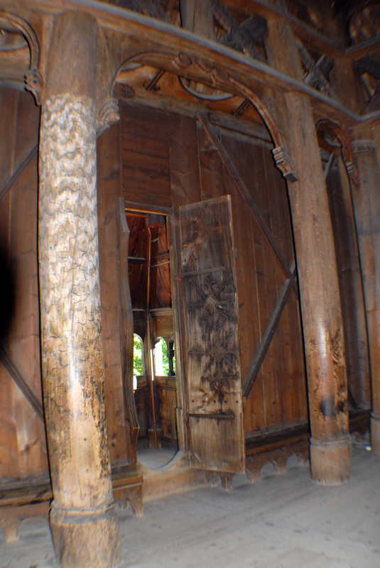 Image 54 of 93  -  356 kB