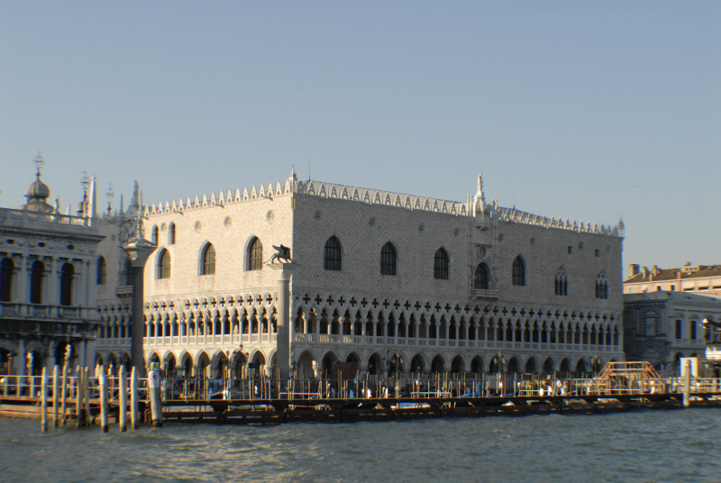 Image 98 of 197  -  333 kB
