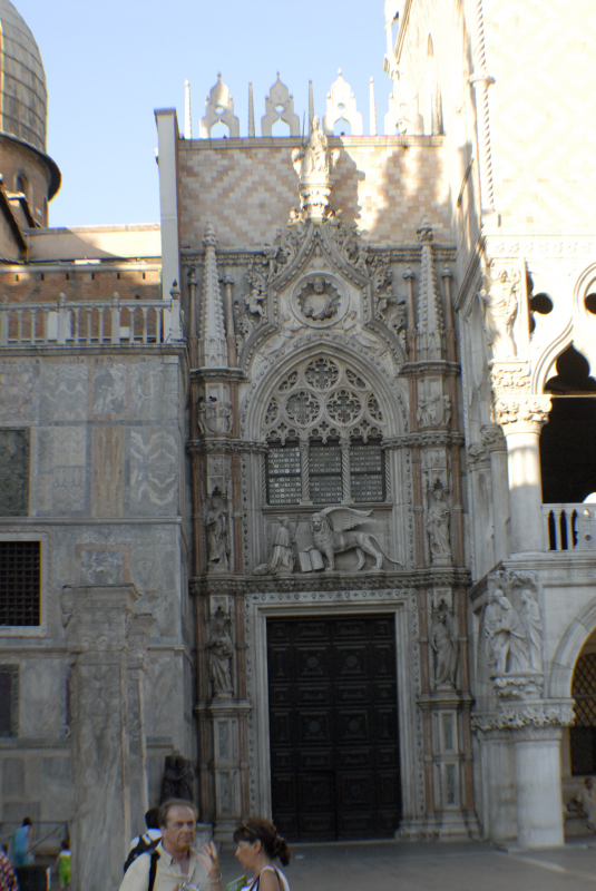 Image 117 of 197  -  338 kB