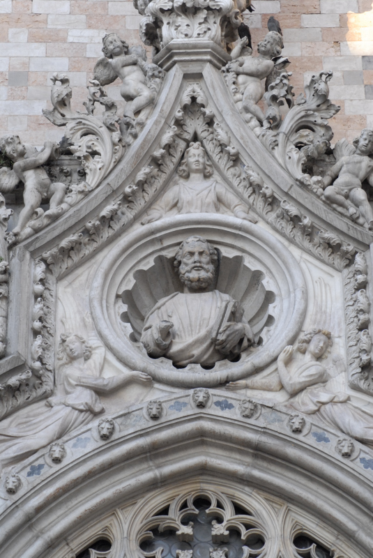 Image 158 of 197  -  352 kB