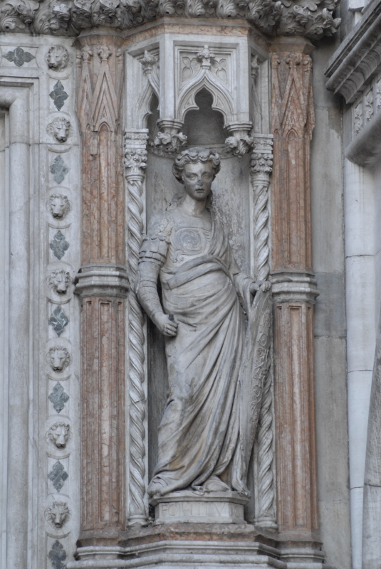 Image 159 of 197  -  327 kB